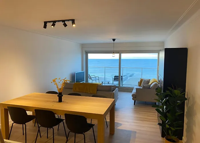 Апартаменты Romanza Zeezicht